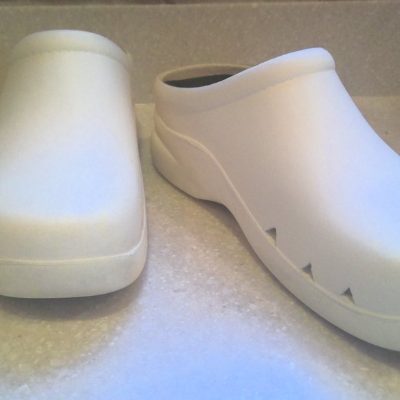 KLOGS USA WHITE WOMENS CLOG-SIZE 6.5 - Picture 3 of 6